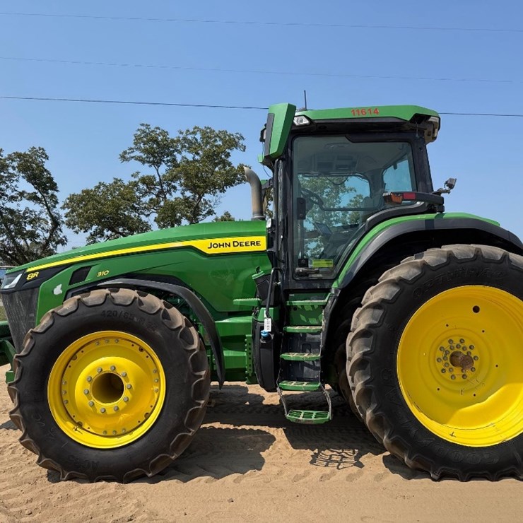 JOHN DEERE 8R 310