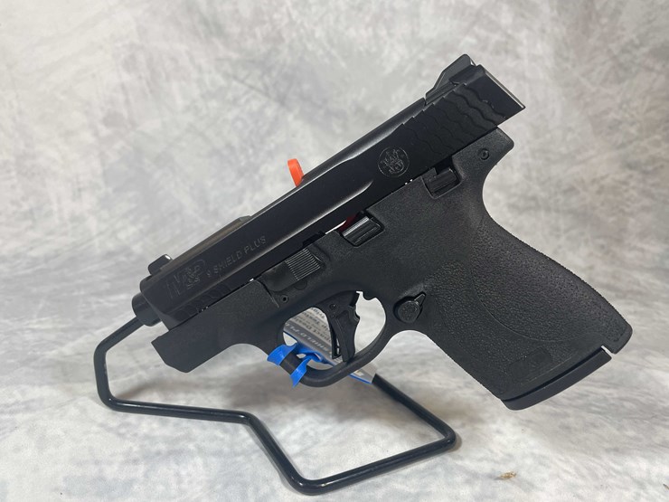 #4812-•-smith-&-wesson-m+p-shield-plus-9mm-luger-pistol,-sn:-ekn0566-image-2