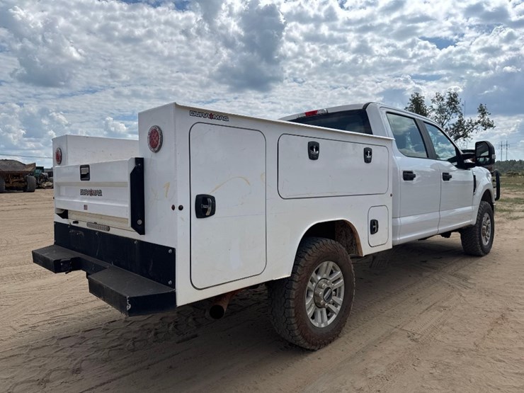 2019-ford-f250-xl-image-6
