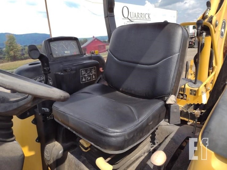 2005-deere-110-image-12