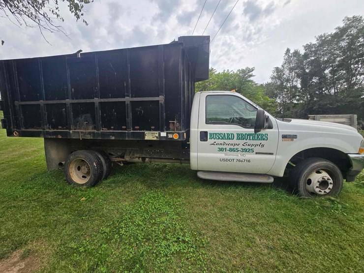 2002-ford-f550-image-2