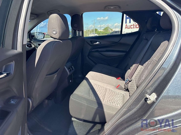 2018-chevrolet-equinox-image-19