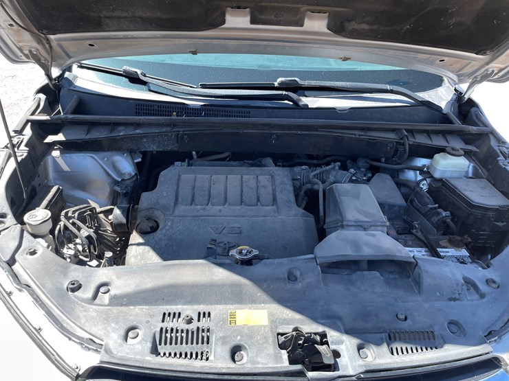 2016-toyota-highlander-image-71