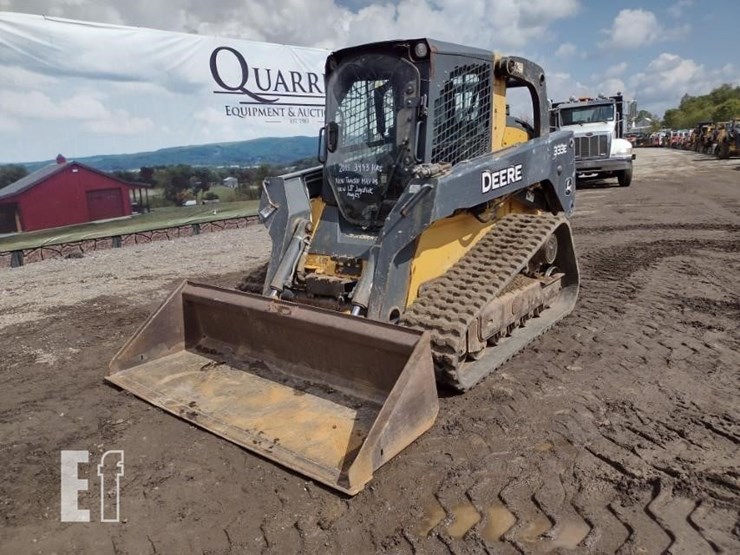 2015-deere-333e-image-36