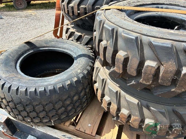 2014-trackless-model-mt6-with-numerous-like-new-attachments-image-13