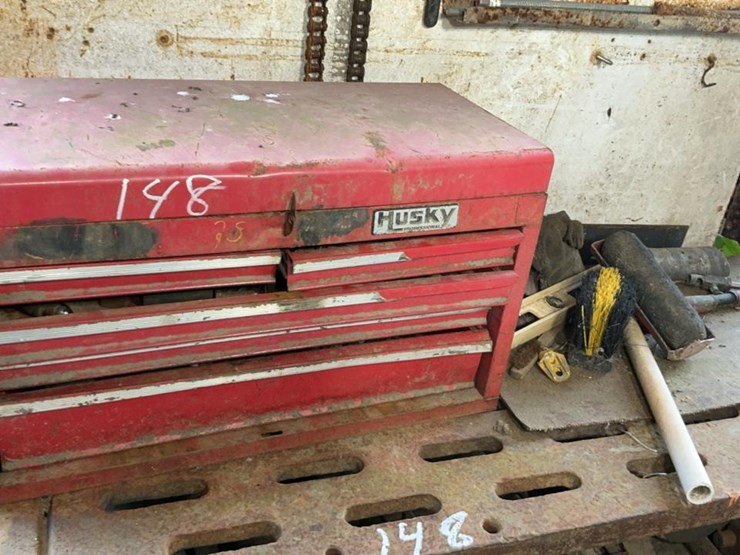 #148-•-steel-workbench-and-contents-image-4