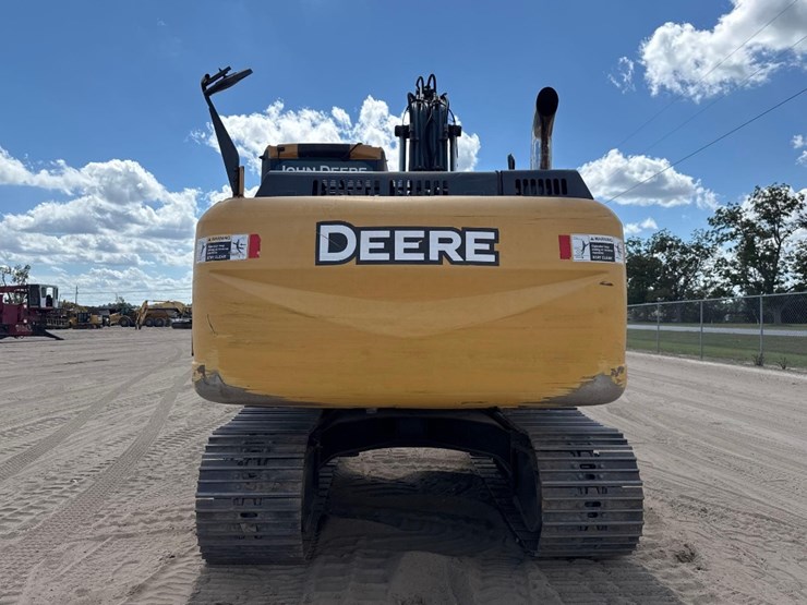 2012-deere-160g-lc-image-7