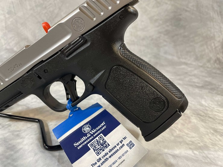 #4790-•-smith-&-wesson-sd40-2.0-40-s&w-pistol,-sn:-ehk8850-image-23