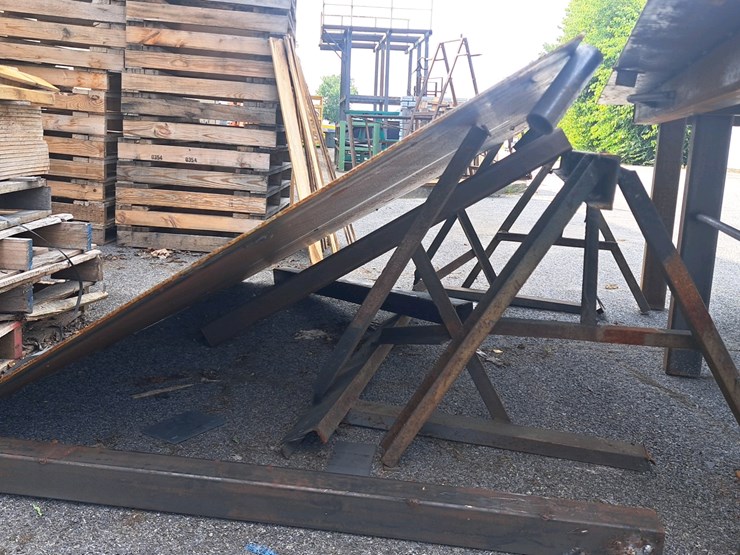 #180-•-10'×5'×3'-steel-table-image-5