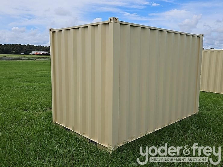 ir-11'-container,-1-side-door,-1-window-image-3