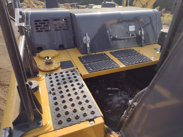 john-deere-210-image-45