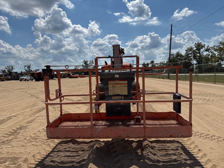 2007-jlg-800aj-image-7