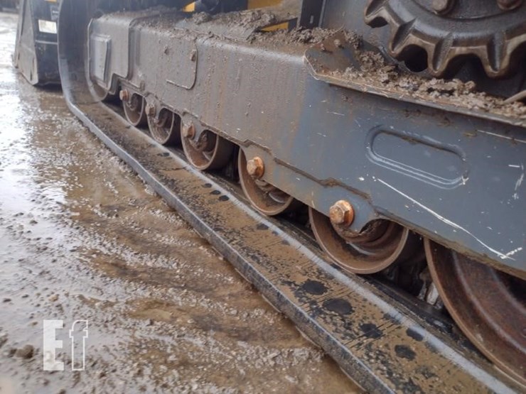 deere-333g-image-23