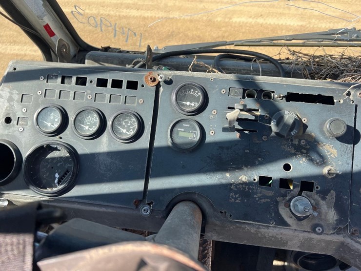 2008-kalmer-4x2-spotter-truck-image-22