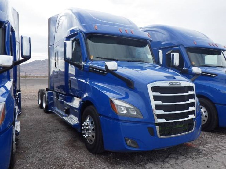 2024-freightliner-cascadia-126-image-2