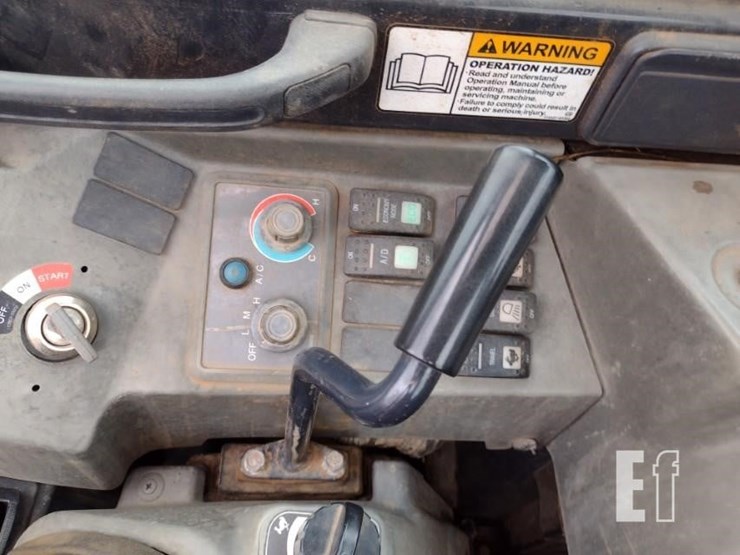 2018-yanmar-sv100-2a-image-9
