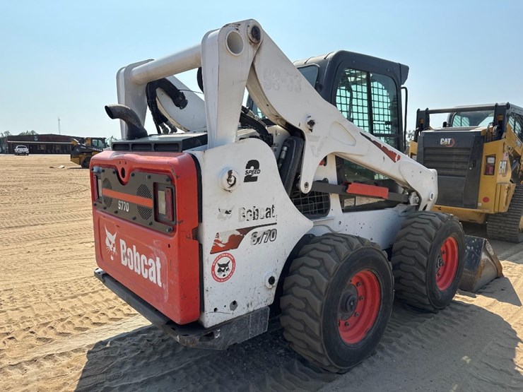 2019-bobcat-s770-image-6