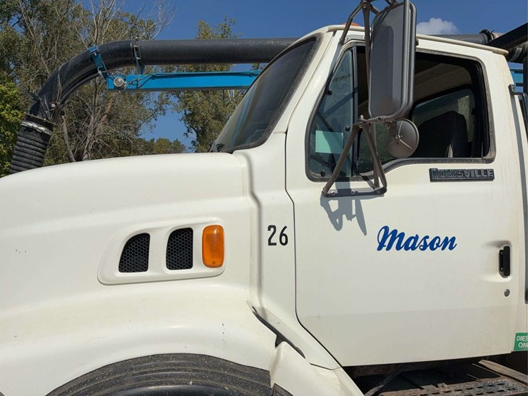 1997-ford-l8501-image-6