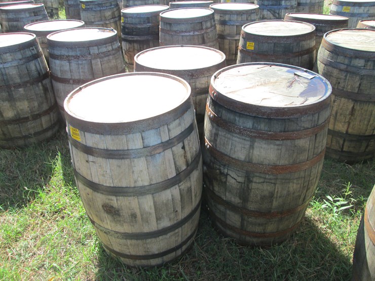 #29406-•-lot-of-(3)-whiskey-barrels-image-1