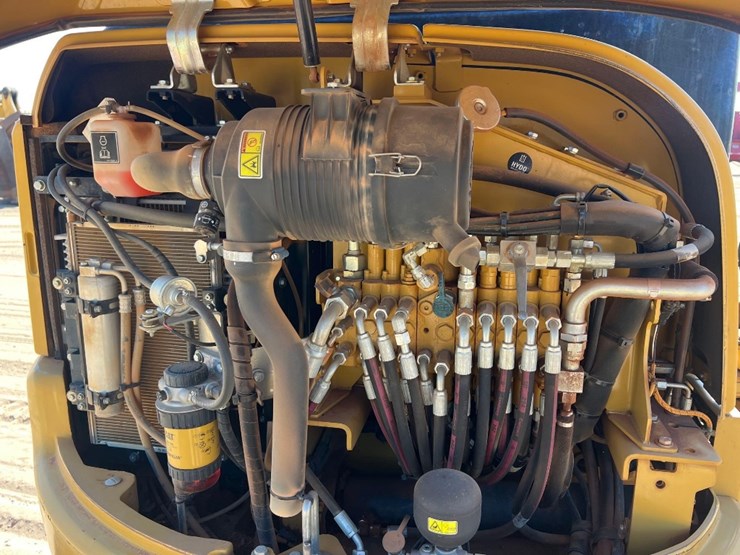 2014-caterpillar-303.5e-cr-image-16