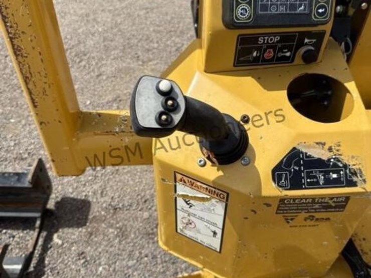 2014-vermeer-pd10-pile-driver-image-28