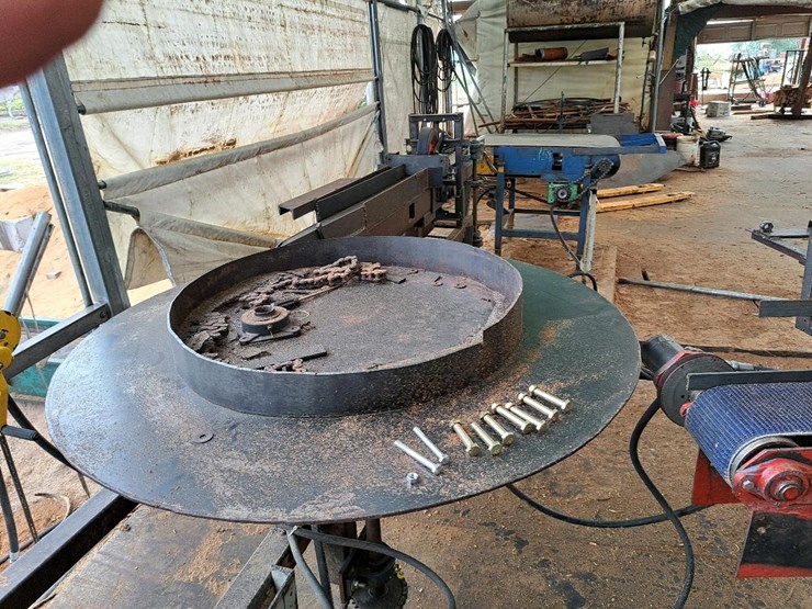 #129-•-pallet-resaw-image-7