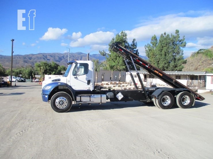 2008-freightliner-business-class-m2-106-image-5
