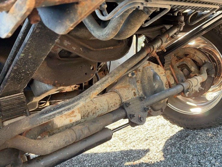 2002-ford-f550-image-36