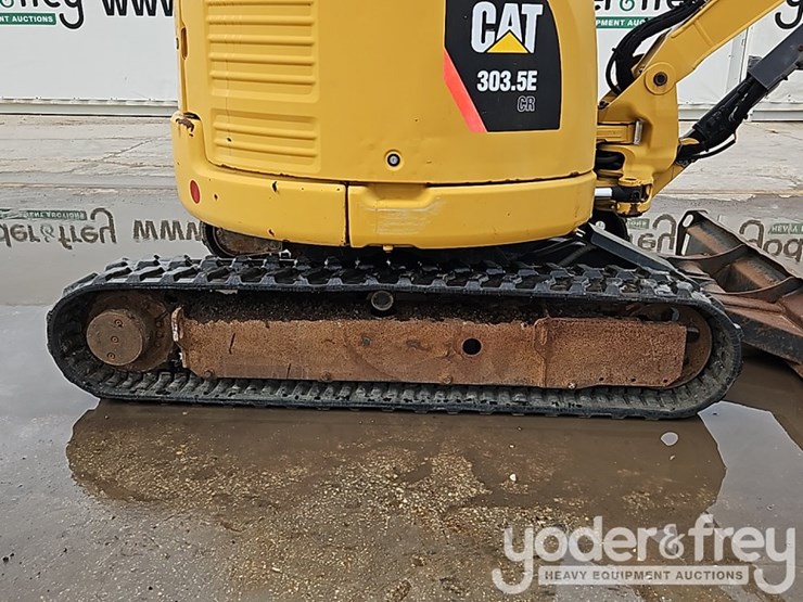 2013-caterpillar-303-image-8
