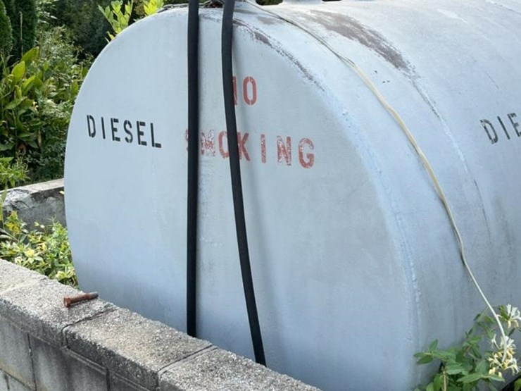#202-•-fuel-tank-image-8