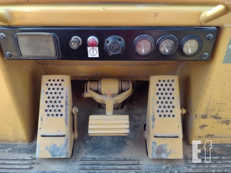 1995-caterpillar-963b-image-7