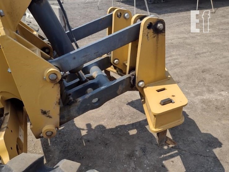 2020-deere-670gp-image-25
