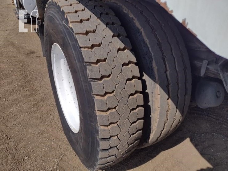 2013-international-workstar-7500-image-19
