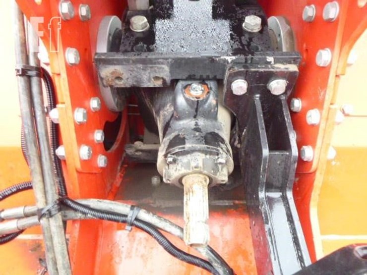 2015-ahwi-prinoth-rf800-image-6