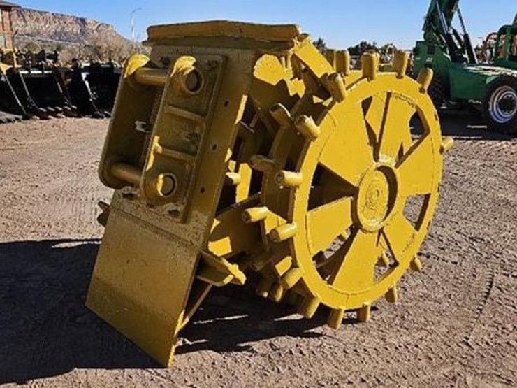 62"-excavator-compaction-wheel-image-1