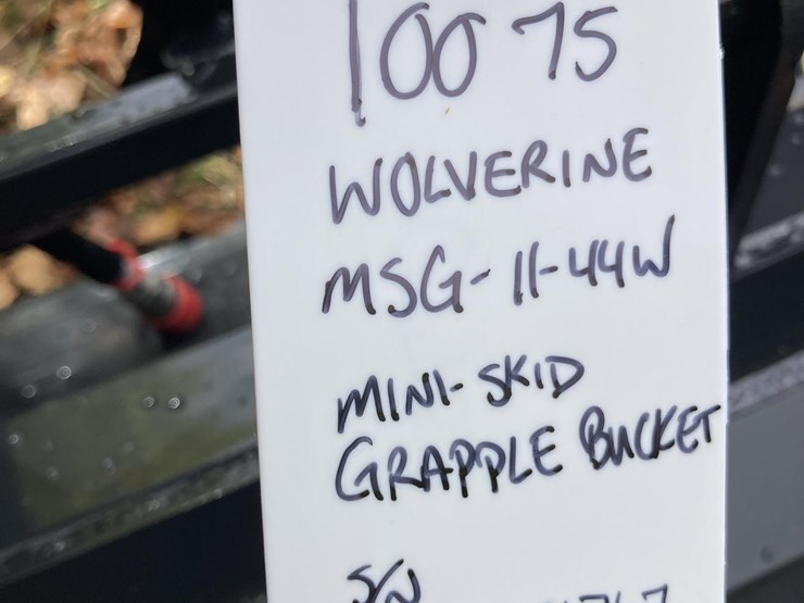 wolverine-msg-11-44w-mini-skid-grapple-bucket-image-3