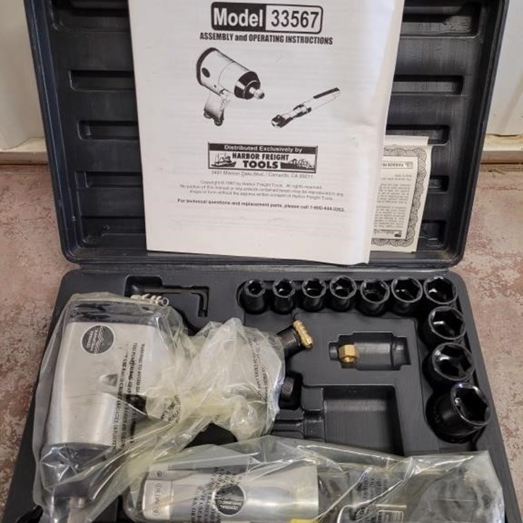 Chicago Pneumatic Impact Set