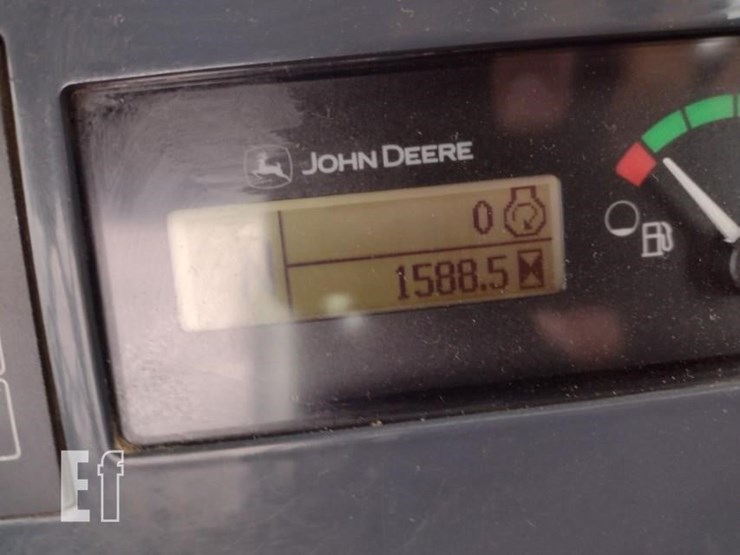 2015-deere-310k-image-6