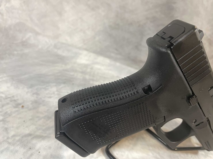#4797-•-glock-19-gen-5-9mm-luger-pistol,-sn:-cesf248-image-7