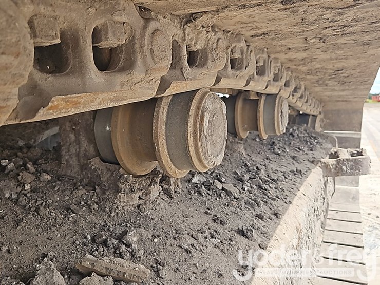 2016-komatsu-pc360-lc-11-image-10