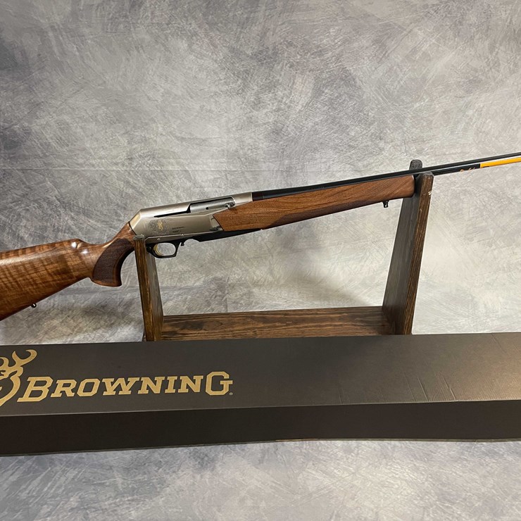 #4878 • Browning Bar 243 WIN Semi-Auto Rifle, SN: PT21144YX311