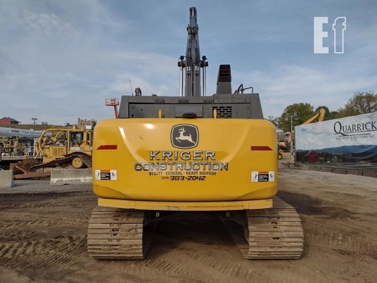 john-deere-210-image-4