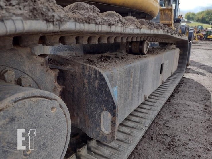 2022-deere-35g-image-39