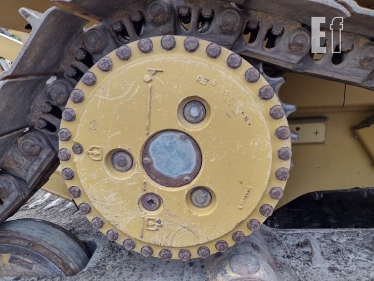 2008-caterpillar-d6t-lgp-image-23