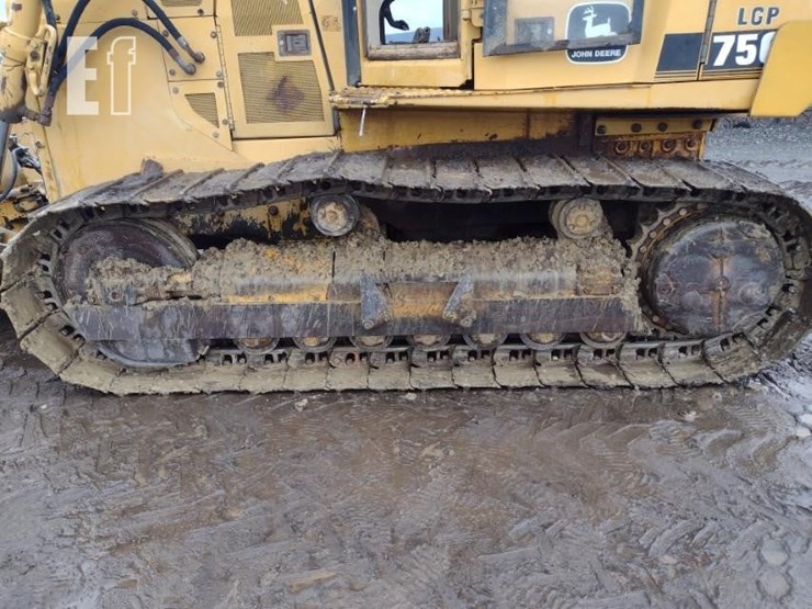 1997-deere-750c-image-17