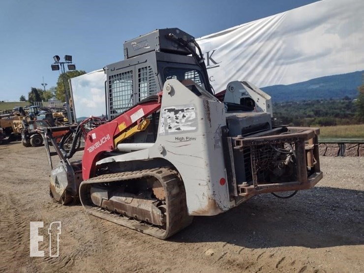 2013-takeuchi-tl12-image-43