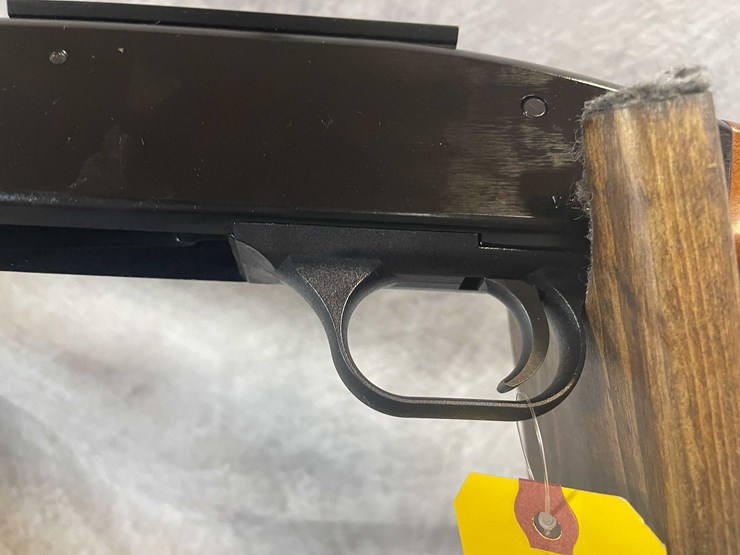 #4864-•-mossberg-model-500-12-ga.-pump-action-shotgun,-sn:-v1385461-image-27
