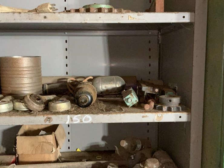 #150-•-parts-shelf-and-contents-image-13