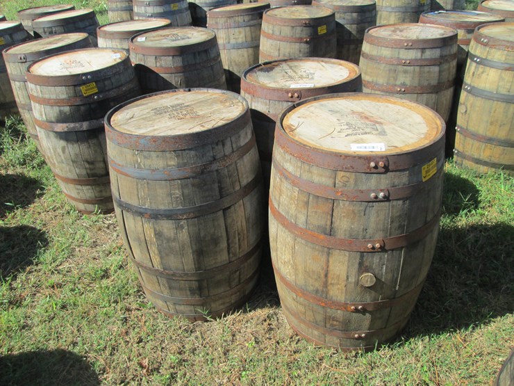 #29407-•-lot-of-(3)-whiskey-barrels-image-2