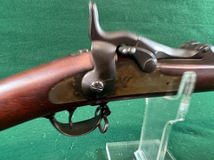 us-springfield-mdl-1884-trapdoor-rifle-image-4